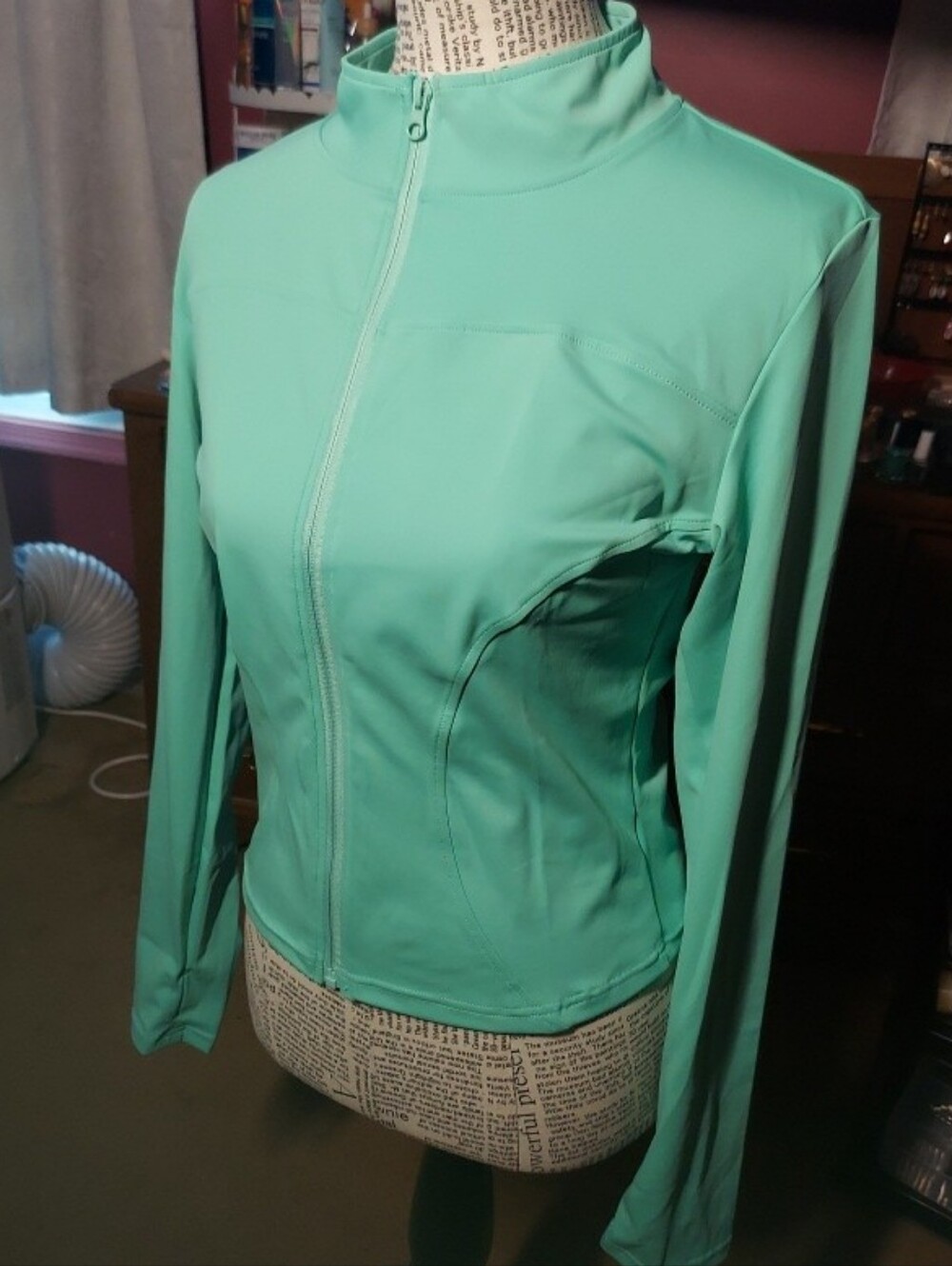 NEW Ladies Green Jogging Suit Size M